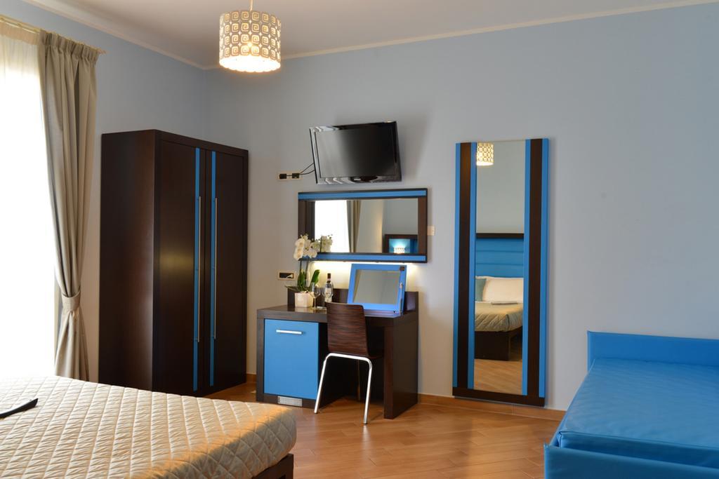 Hotel Rosignano Rosignano Solvay Quarto foto